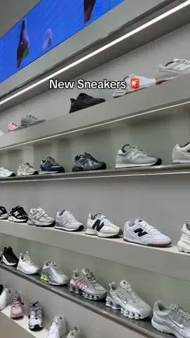 New sneakers have arrived at Stylerunner 😍 #stylerunner #adidasoriginals #shopping #adidas #sneakers #fashion #newbalance #shoes