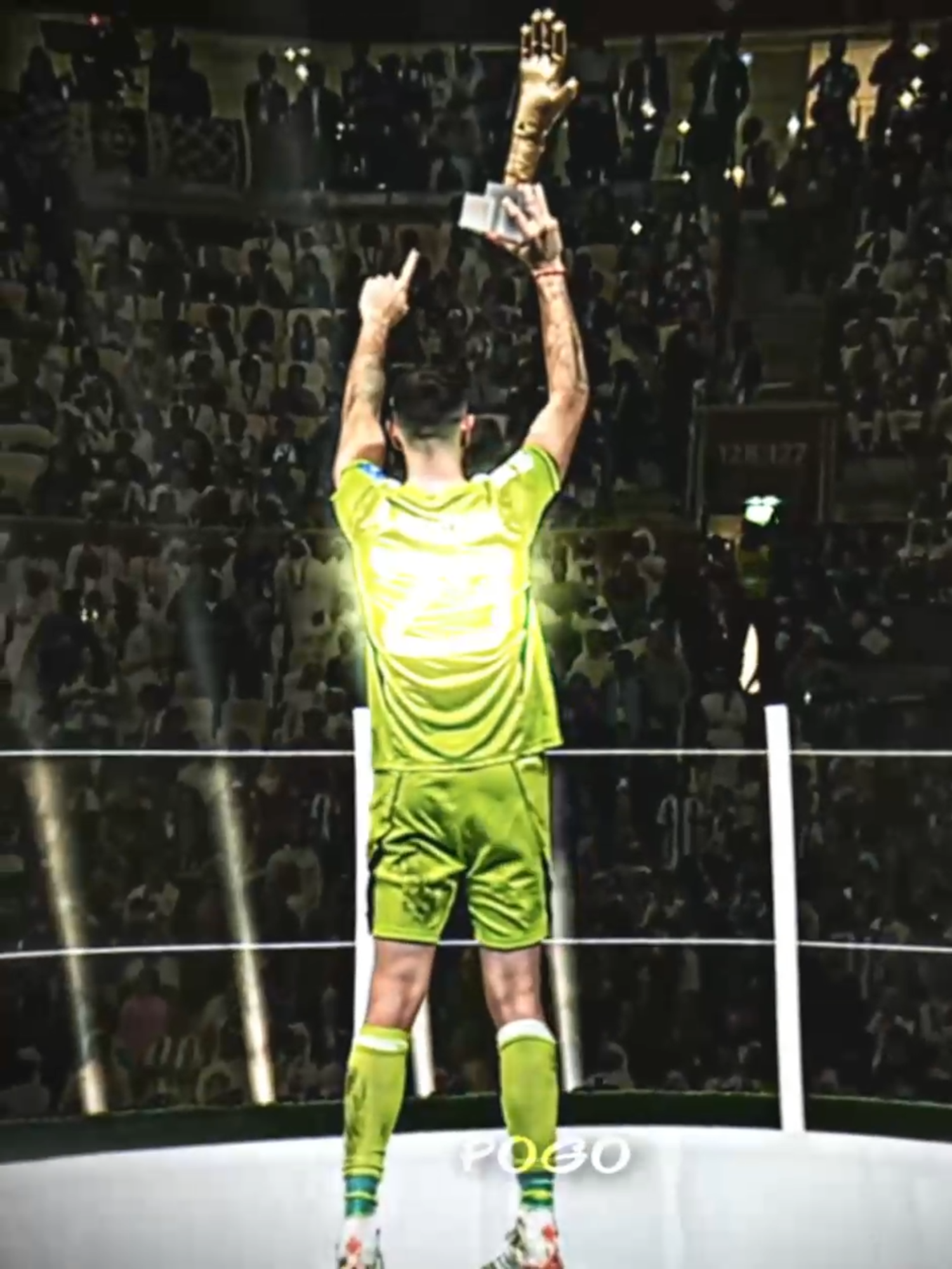 La mejor atajada de la historia 2️⃣3️⃣#messi #seleccionargentina #dibu #martinez #mundial2022 #qatar2022 #edit