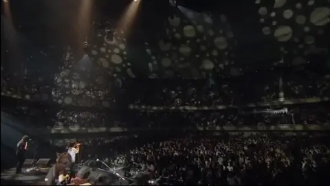 Selamat berNOSTALGIA...!!! Jangan LUPA pakai 🎧 #japaneserock #nostalgia #oneokrock #japanband #fyp 