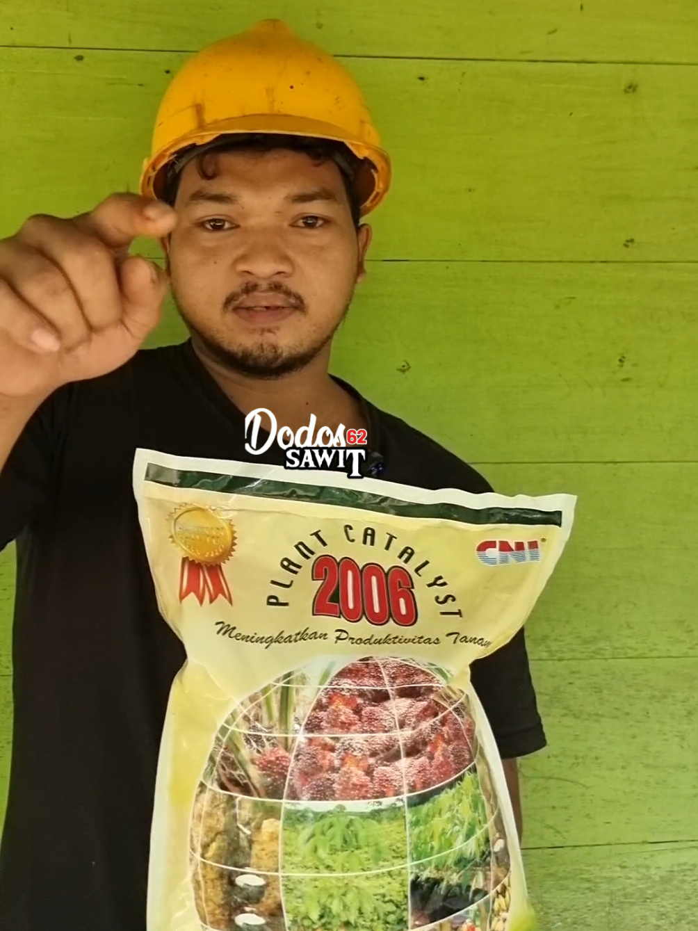 Pupuk penyubur tanaman. pupuk sawit cni plant catalyst 2006 7.5 kg #catalyst #pupuktanaman #aplikasiplantcatalyst #pupukplantcatalyst #cni #pupukorganik #plantcatalyst2006 #CNI 