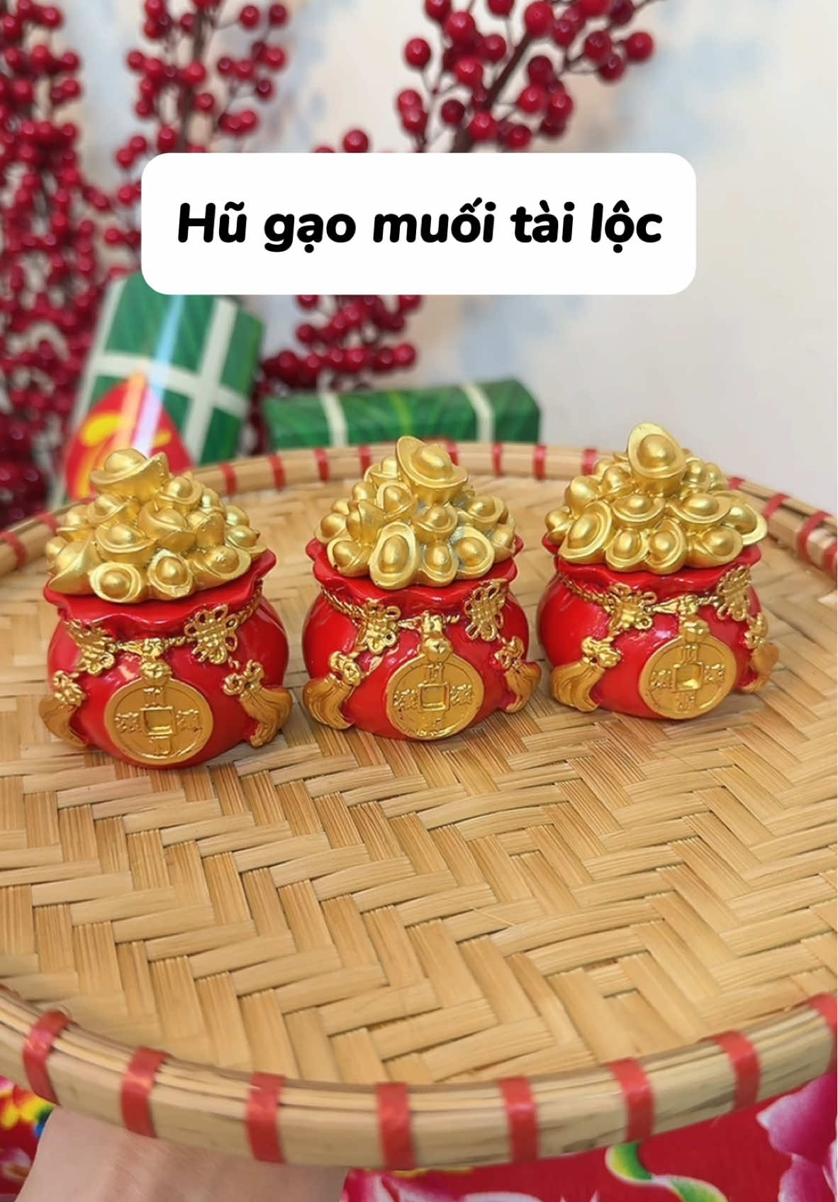 Các bác đã sắm 3 hũ đựng gạo muối tài lộc cho ban thờ nhà mình chưa ạ 🥰 #landaulamme #xuhuong #tiemmemit #hugaomuoitailoc #nammoibinhan 