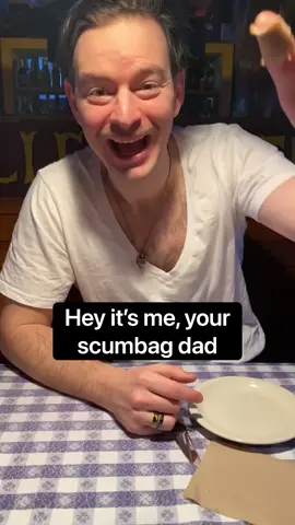 Scumbag Dad’s first appearance. An improvised script at a wing shop, hastily conceived as a way to parody @@YourKoreanDad, became the dominating force of this account throughout 2021. 