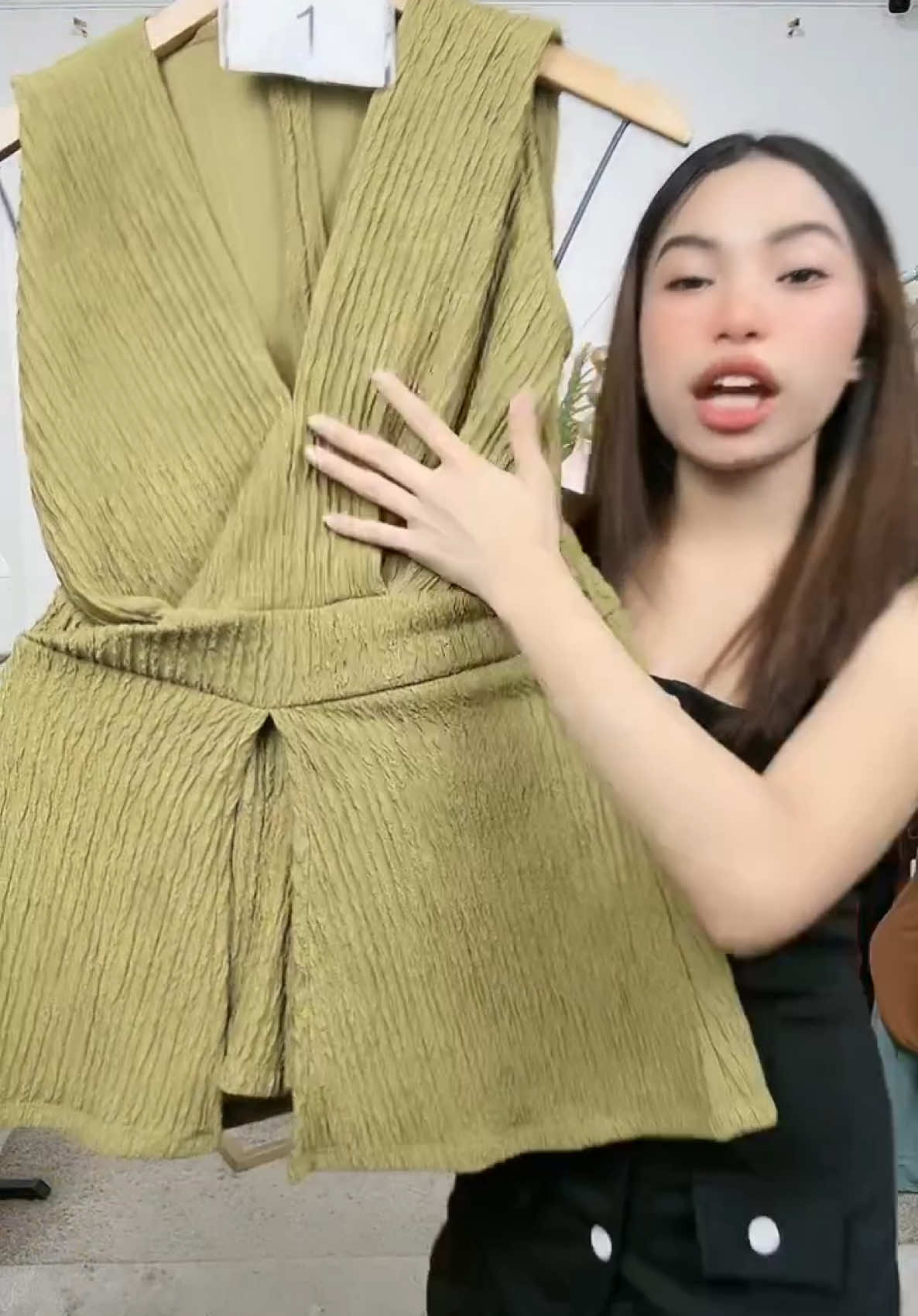 #zealo #zealobabe #FashionFindsatTikTokShop #TikTokPHFashiON #FashionFiesta #FashionFest #TikTokShopFashion #SummerOutfit #TravelOutfit #OfficeOutfit #DateOutfit #PartyOutfit #OOTD #fyp #fashion #dress #top #outfit #trending #terno #bestseller 