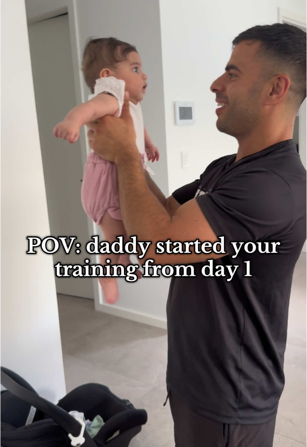 When your baby loves squats… play on loud 🔊 #daddyhack #dadsoftiktok #daddysgirl #dadhacks #fourmonthold #firsttimemom #firsttimemum 