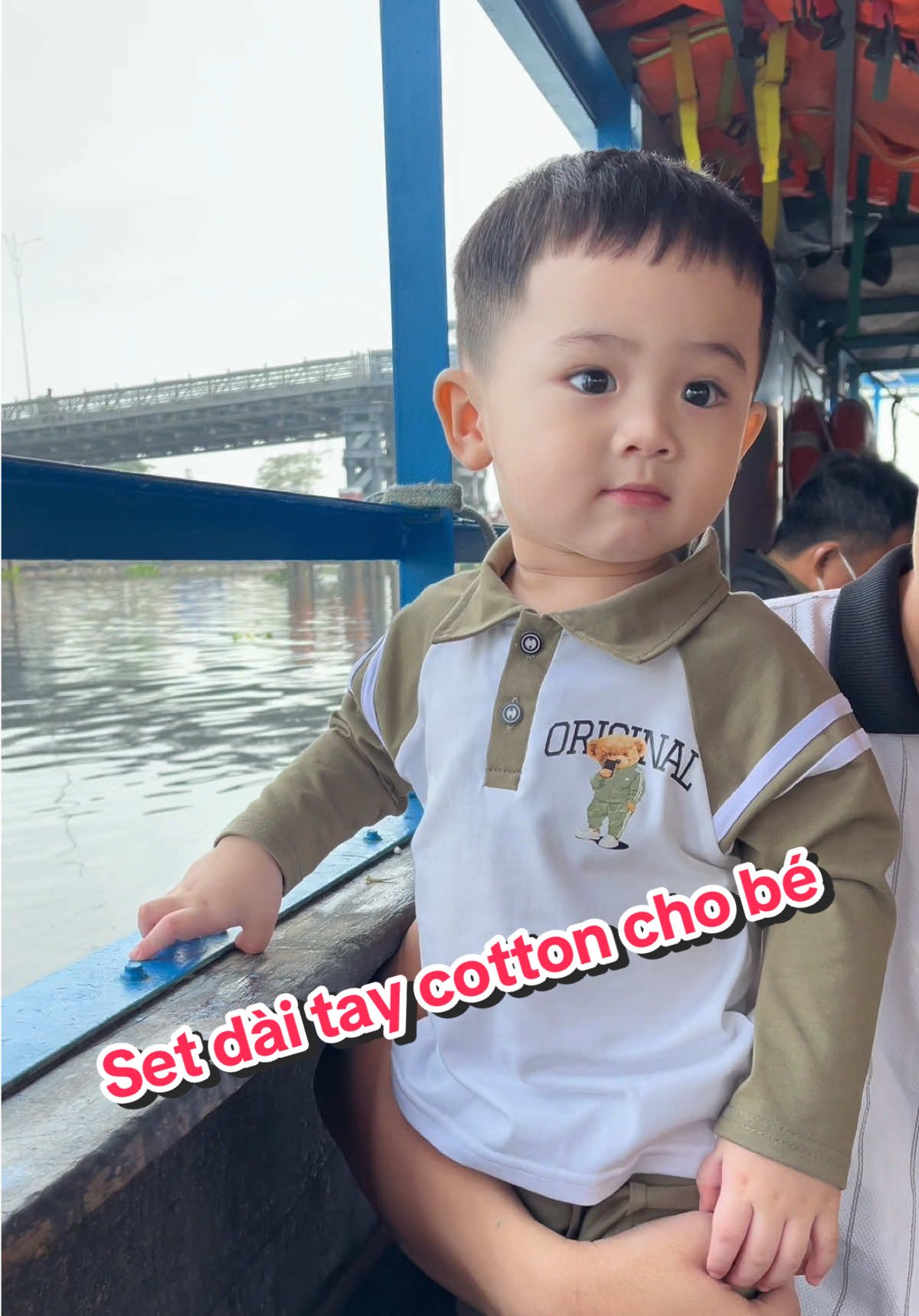 Thời tiết lạnh rồi các mom nhớ sắm đồ lạnh cho bé nhé ❤️ #xuhuong #setdaitaychobe #setbobetrai #dodaitaychobe #tiemnhagau 