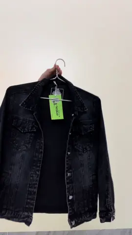 Áo khoác jean nam màu xanh đen