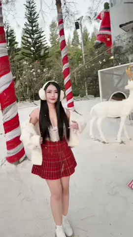 พิกัดชุดสวย กดให้ทันน๊า❤️📍🤍 @เจ้าจอยติดรีวิว🐳  @เจ้าจอยติดรีวิว🐳  @เจ้าจอยติดรีวิว🐳 @TikTok Thailand @TikTok #ไอเดียแต่งตัว #แฟชั่นผู้หญิง #tiktokshop #เสื้อผ้าแฟชั่น #กระโปรง #กระโปรงสั้น #รองเท้าบูท #รองเท้าบูทเกาหลี 