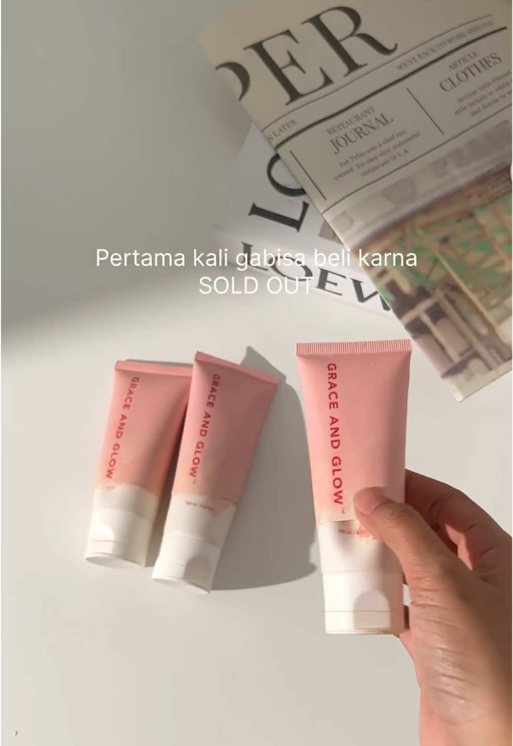 Elegants tim coba-coba dulu atau langsung nyetok nih? 😋 #SPFlotion #GraceAndGlow #brighteninglotion 