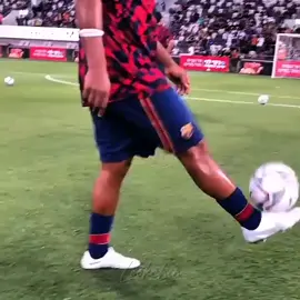 โรนัลดินโญ่xก่อนตาย#ฟีดดดシ #ฟีดดด #ronaldinho #โรนัลดินโญ่ 