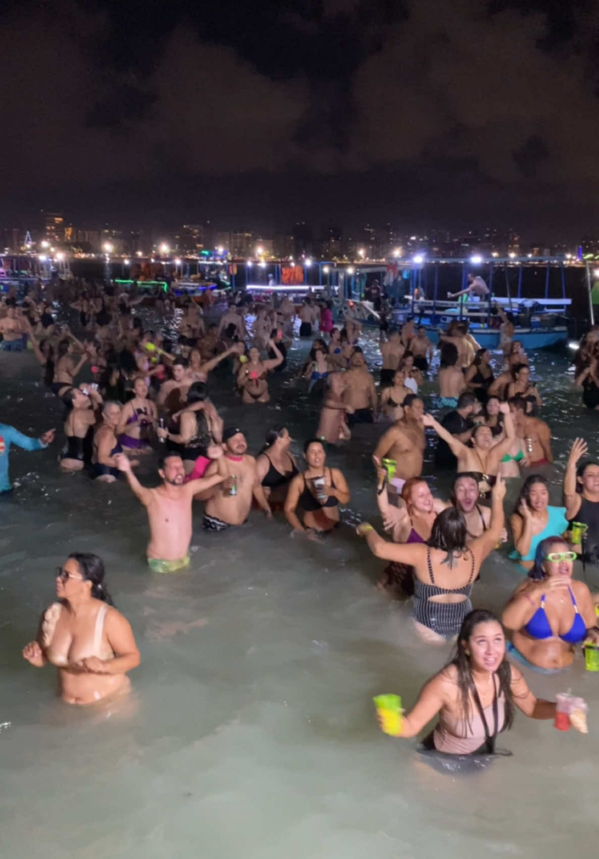 Maceió Alagoas. Banho de lua na ponta verde ❤️