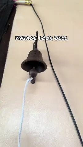 welcome door bell ang tawag ko dito kada pasok sa bahay i bell lang yan #vintagedoorbell #bell #vintage #doorbel #welcomebell #tiktokfinds 