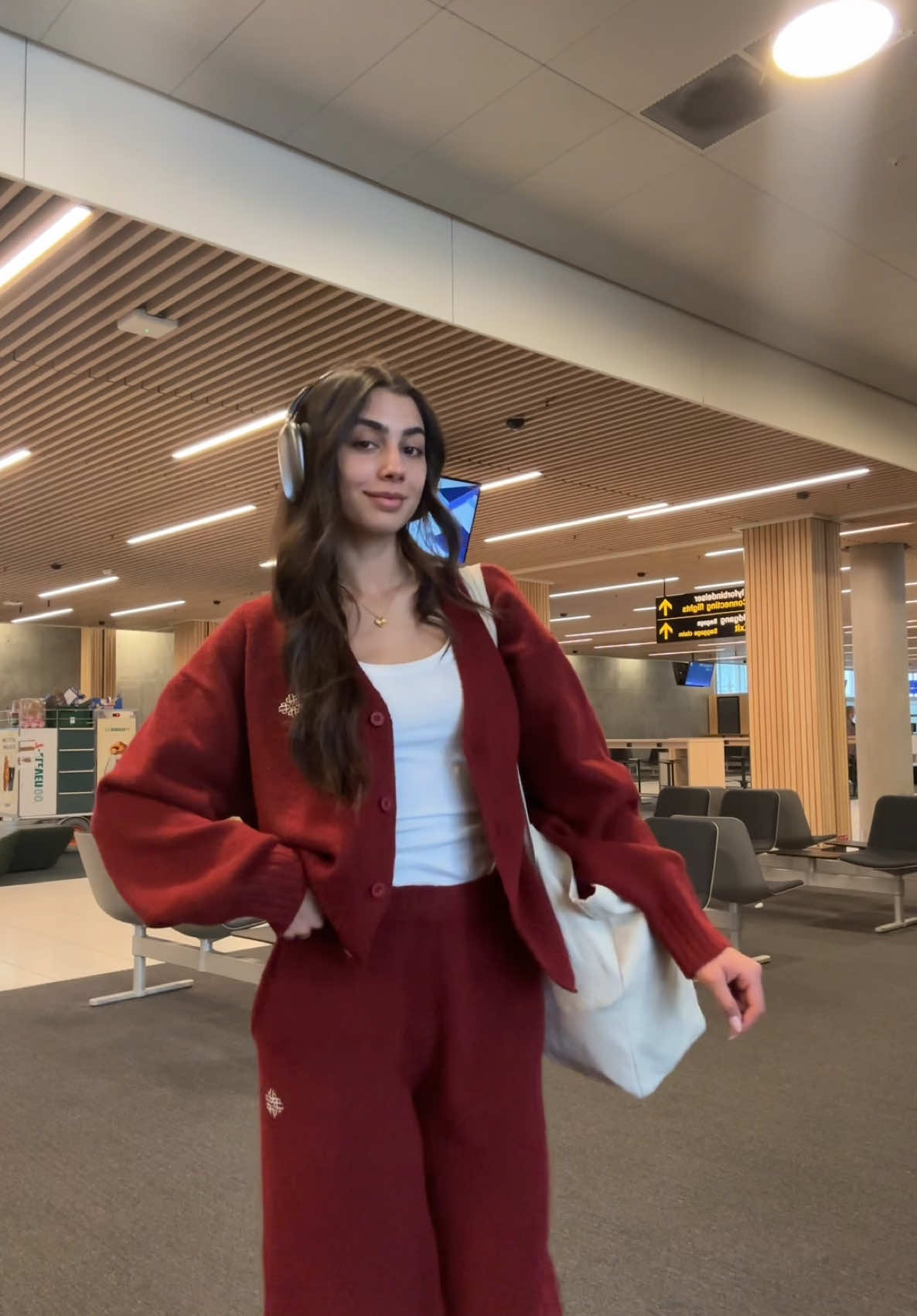 full outfit @the COUTURE CLUB  #airport #airportfit #fyp 