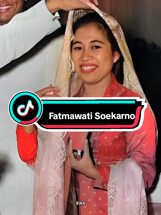 Fatmawati Soekarno (5 Februari 1923 – 14 Mei 1980) adalah istri dari Presiden Indonesia pertama Soekarno. Ia menjadi Ibu Negara Indonesia pertama dari tahun 1945 hingga tahun 1967 dan merupakan istri ke-3 dari presiden pertama Indonesia yaitu Soekarno dan merupakan ibunda dari presiden kelima, Megawati Soekarnoputri. Ia juga dikenal akan jasanya dalam menjahit Bendera Pusaka Sang Saka Merah Putih yang turut dikibarkan pada saat upacara Proklamasi Kemerdekaan Indonesia di Jakarta pada tanggal 17 Agustus 1945. #fatmawatisoekarno #fatmawati #ibunegara #pahlawan #indonesia #sejarahindonesia #fypシ゚viral #fypシ 
