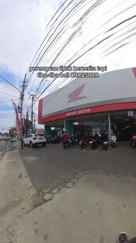 terimakasih kepada my mom sudah merestui membeli motor ini, tenang aku tidak kebut-kebutan kok 🥰🗿