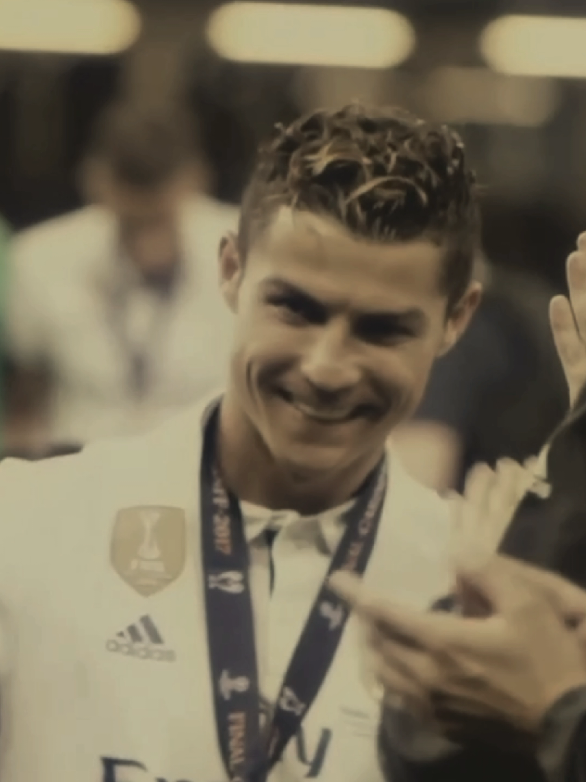 I don't f*cking care🫠 || sorry bad quality ||  #ronaldo #realmadrid #football #foryoupage #xyzbca #skills #2025 