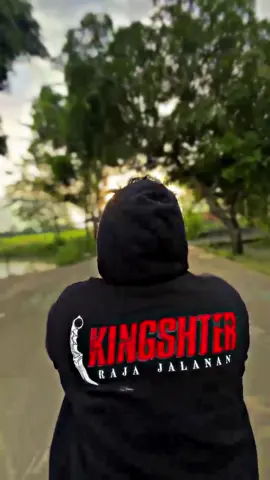 KINGSHTER😇 #rxking #rxkingindonesia #rxking135cc #rxkingnusantara #rxkingviral #rx #kingshter #kingshternusantara #kingshterlamongan #kingshtersurabaya #kingshter_bojonegoro #fyp #fypp #fypシ゚ #berandatiktok #berandafypシ #beranda #xybca #zyxcbaシ #lyric #liriklagu #lirikvideo #sadstory #sadvibes 