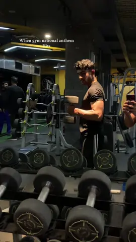 National anthem hits bro #foryoupage #GymLife #body #gym #fpy #tiktok #foryou 