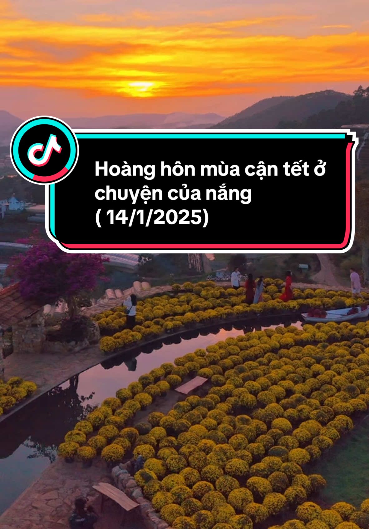 Chỗ này vừa đón hoàng hôn đẹp vừa có view tết xịn nhức nách...mn ghé chuyện của nắng để có ảnh tết xinh nha#tiemanhbaprangbo #reviewdalat #chill #dalat #chuyencuanangdalat #dalat 