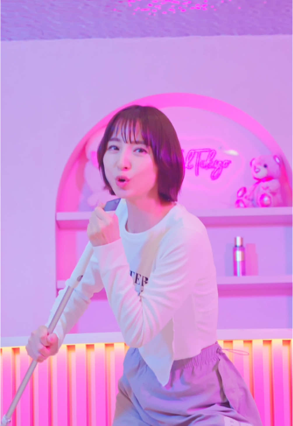 最近みんなこれやってるよね？？🤭#AKB48 #ヘビーローテーション #篠田麻里子 @AKB48 