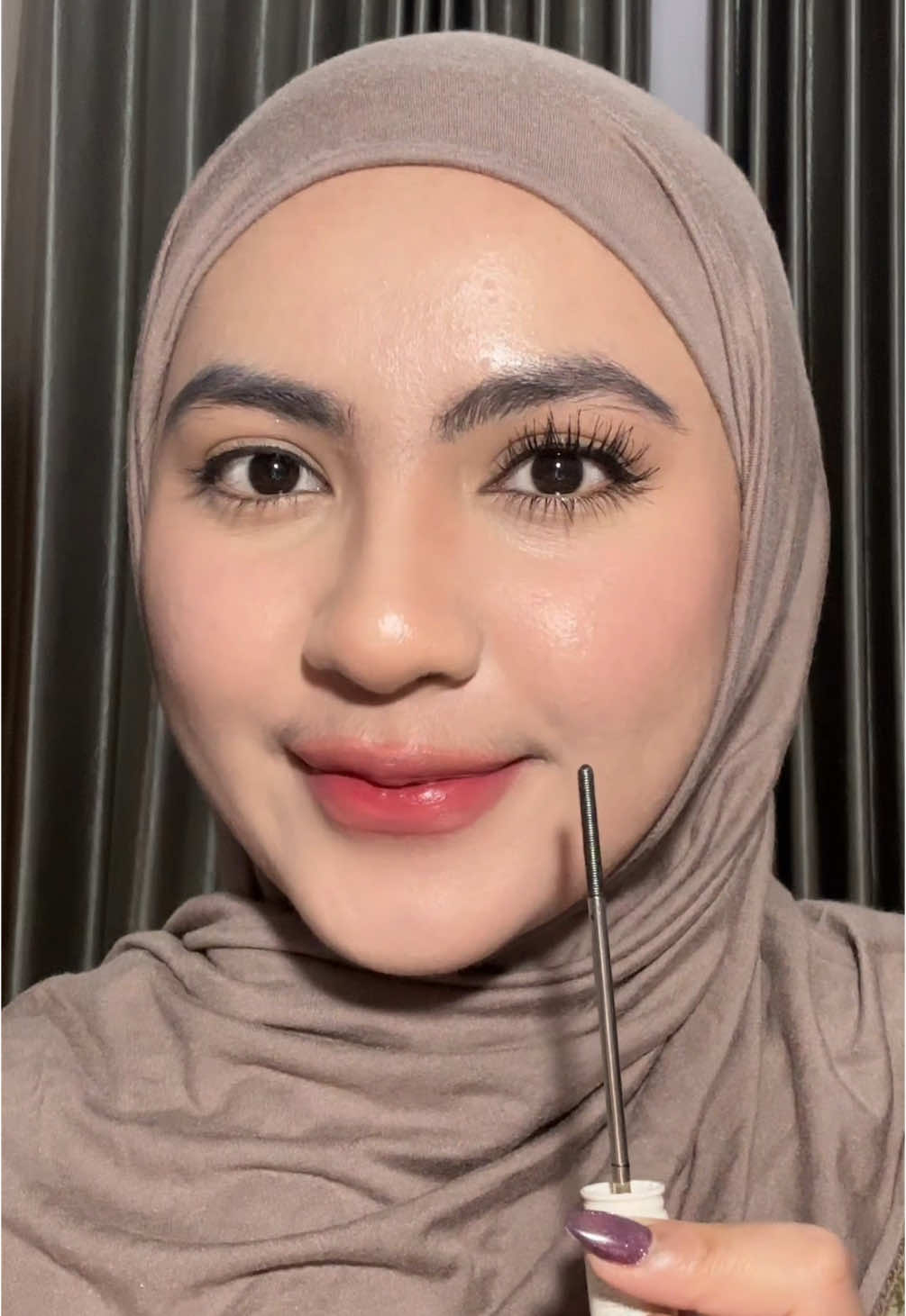 Mascara barenbliss emang ga ada yang mengecewakan ✨🫶🏻 #BetterThanFalsies #beuatytok #makeup 