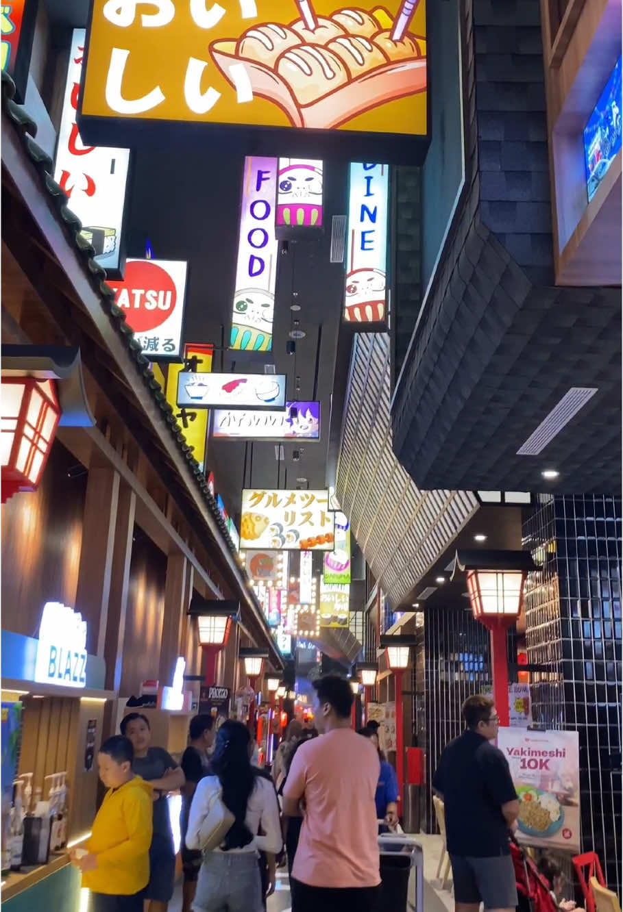 #harajukustreet #queencitymall #kulinersemarang #mallsemarang #semarangpride 