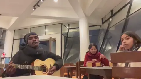 Unko switer ❤️(cover song) @Sujan Chapagain @Beepana @Binita Baraili🥀 @🖤 @pokharaheight #coversong #goviral #trending 