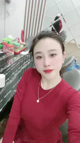Làm gì có độ tuổi đẹp nhấtTrạng thái tốt nhất thì tuổi nào cũng đẹp 🥰