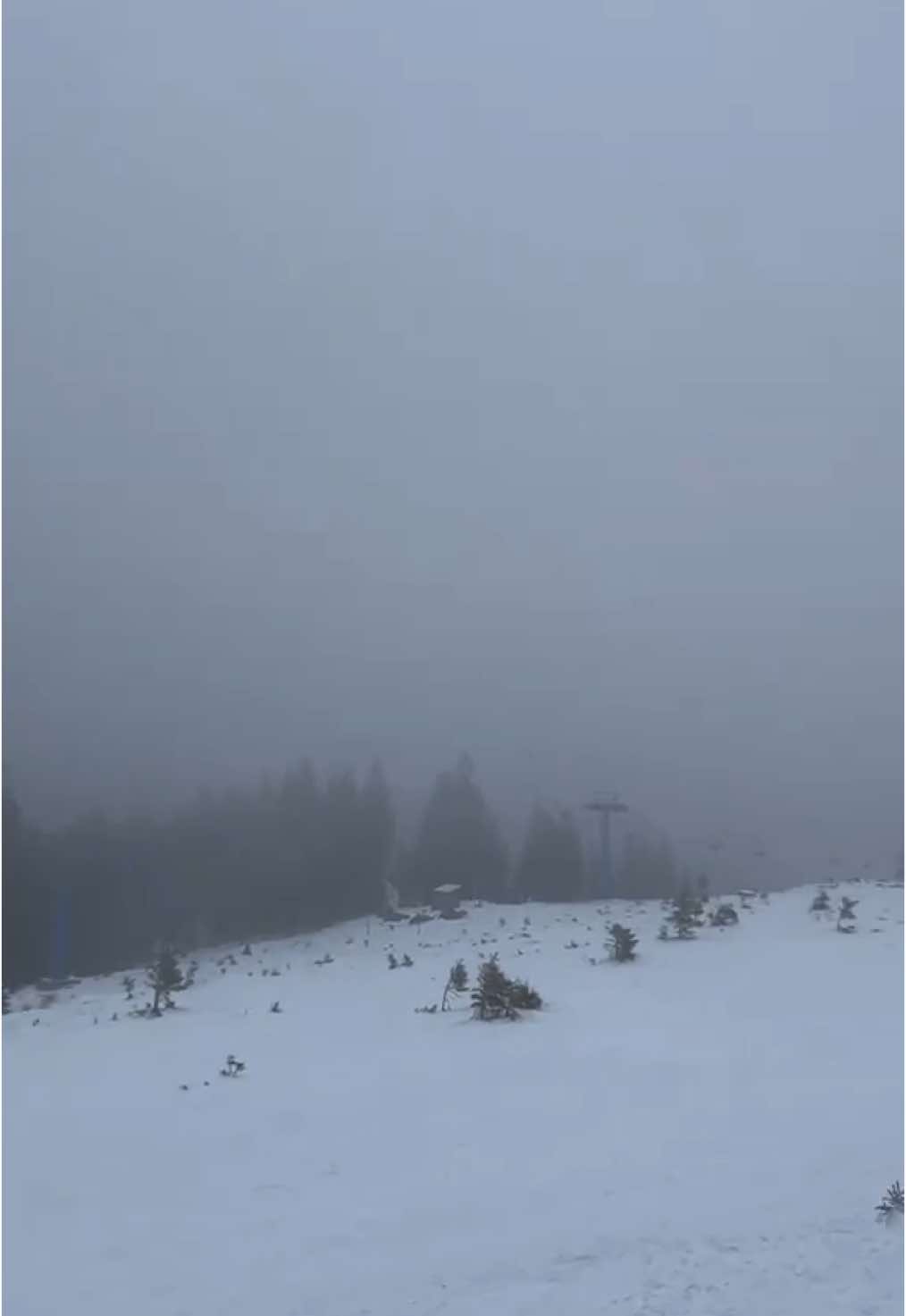 Cry cry cry😭 Погода підвела(( але обовʼязково повернусь, хоча б заради краєвидів😮‍💨🏔️ #ski #mountain #гори #драгобрат 