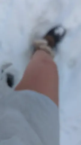 Yes, my shirt is ripped 😂. #fashion #Outdoors #boots #winter #winterfashion #dayinmylife #fyp #farmlife 