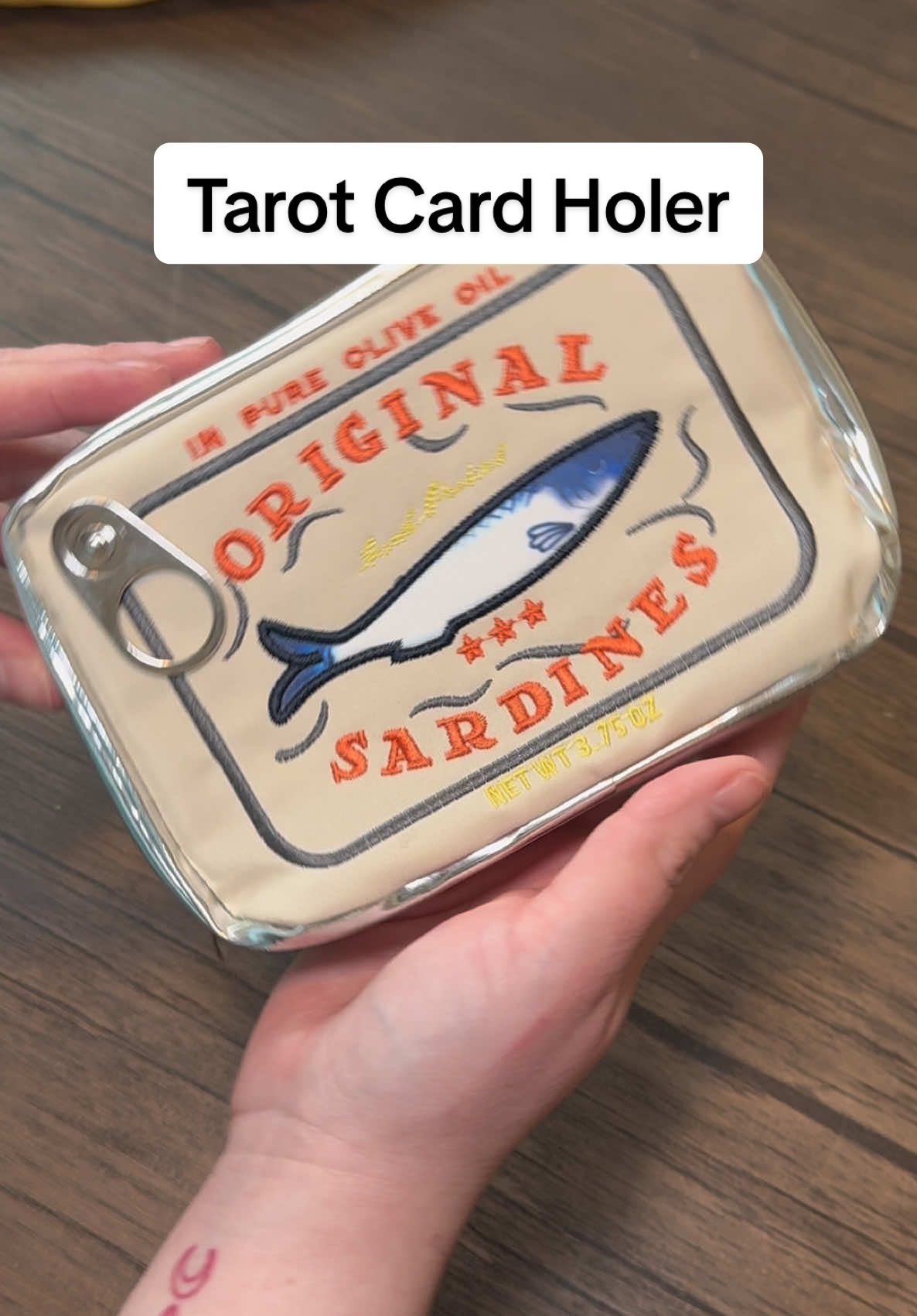 #tarot #tarotcardreading #broomcloset #witchtips #witchtipsforbeginners #babywitchtips #pagantok #witchtokspells #folkwitch #witchhumor #witchesoftiktok🔮🌙 #babywitch 