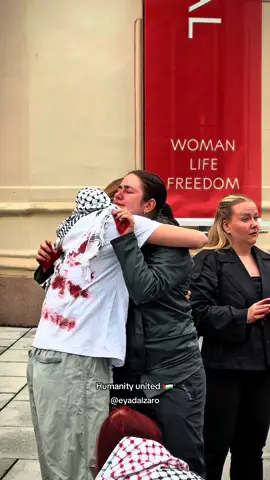 Humanity united 🇵🇸 #eyadalzaro #humanity #explore 