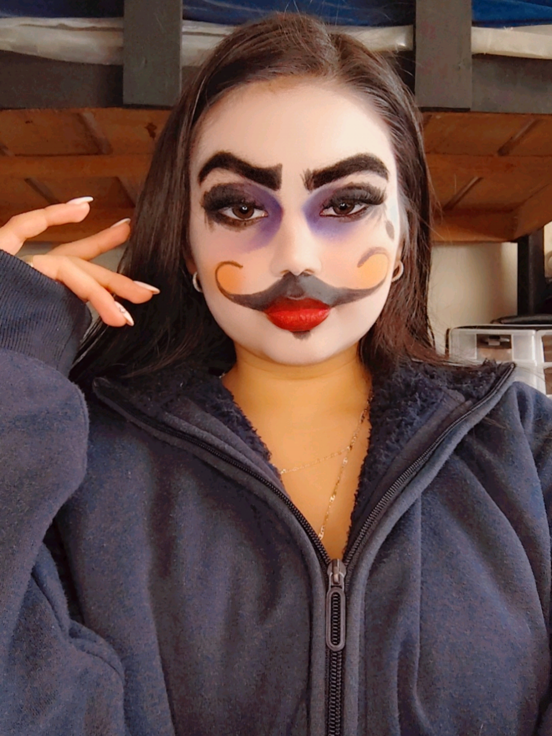 Money money 🤑 @Ілля Чопоров #makeup #parati #foryou #fyp #beauty #trending #makeupartist #makeuptransformation #makeuptransition #cabaret 