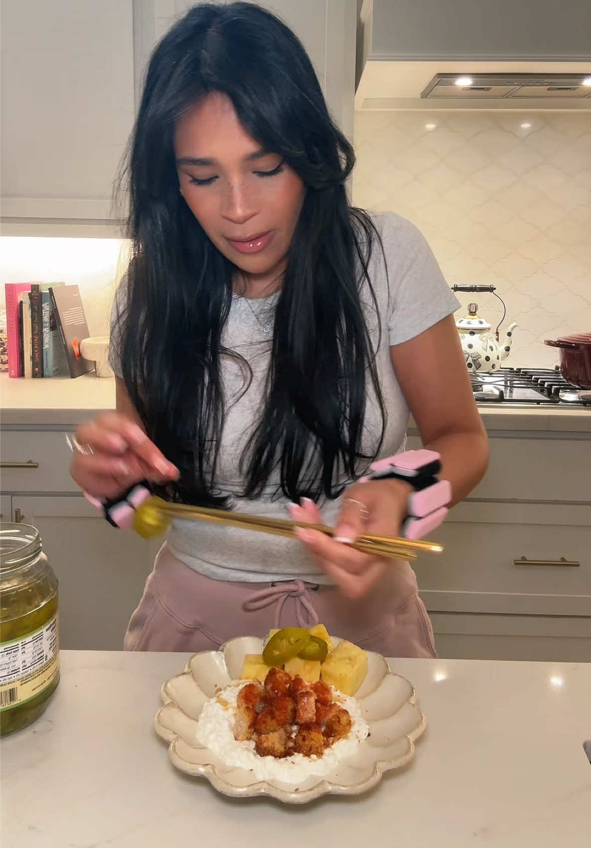 This is my breakfast after fasting for 16 hours  #breakfast #lowcarbrecipes #cottagechee #pineappleandjalapeño 