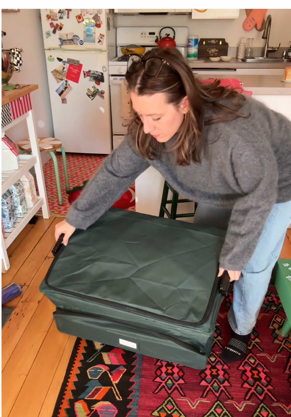 2025 is the year of organization! I started my year off strong by reorganizing all of my holiday decor and efficiently storing it around my apartment. I found the best small space storage solutions on @Bed Bath & Beyond , including under-the-bed bins, foldable organizers, ornament keeper boxes,and more! It’s been a long time since I updated my storage containers and I’m so excited to explore better ways to keep my home organized this year! #organization #storage #apartmentorganization