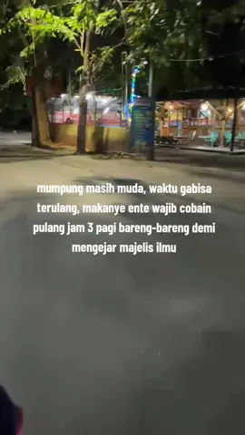 bantu follow abang² teteh² #zaadulmuslim #birrulwalidain #beherorbeblindforever #fypp 