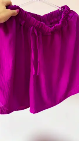 Short tecido duna plus size🌟 Disponível a partir do G1 R$27.90 à vista 🛍️ 💜💙💚🖤 Beleza e estilo ao seu alcance!! Malli makeup & fashion especializada em moda midsize e plus size😍 maquiagens de preço único R$12.00🛍️ #shorts #plus #plussize #plussizefashion #modafashion #caarapó #caarapoms