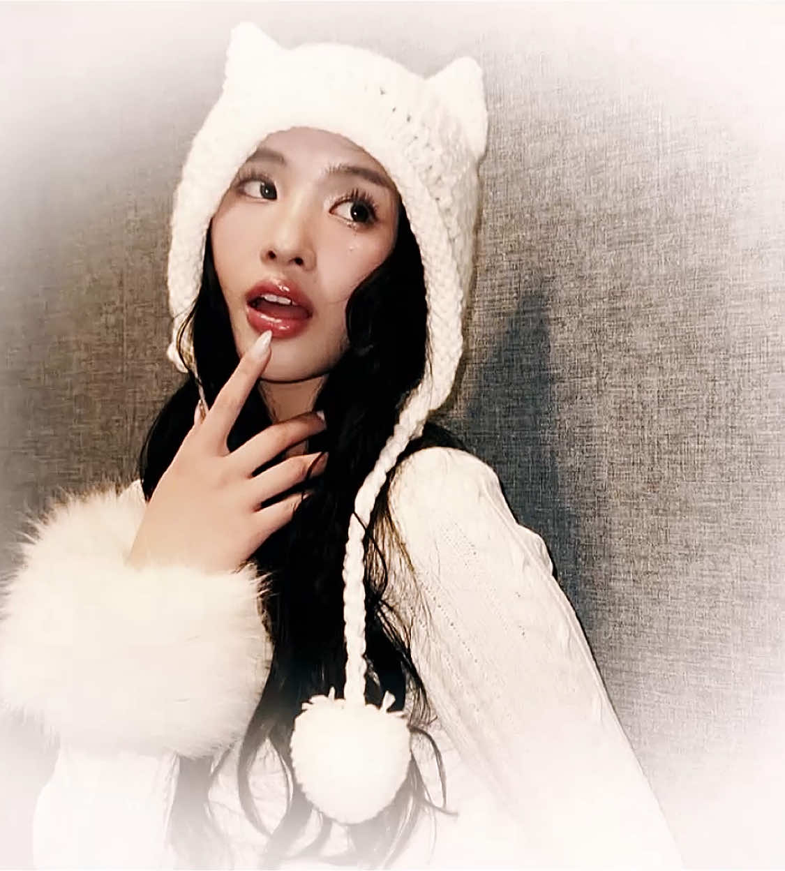 party 4 u #katseye #katseyeedit #katseye_sophia #sophia #sophialaforteza @sophia laforteza  - cc 3chaes, pinterest transition ib minasvrse, the rectangle (???) transition ib elusivids (all on insta)