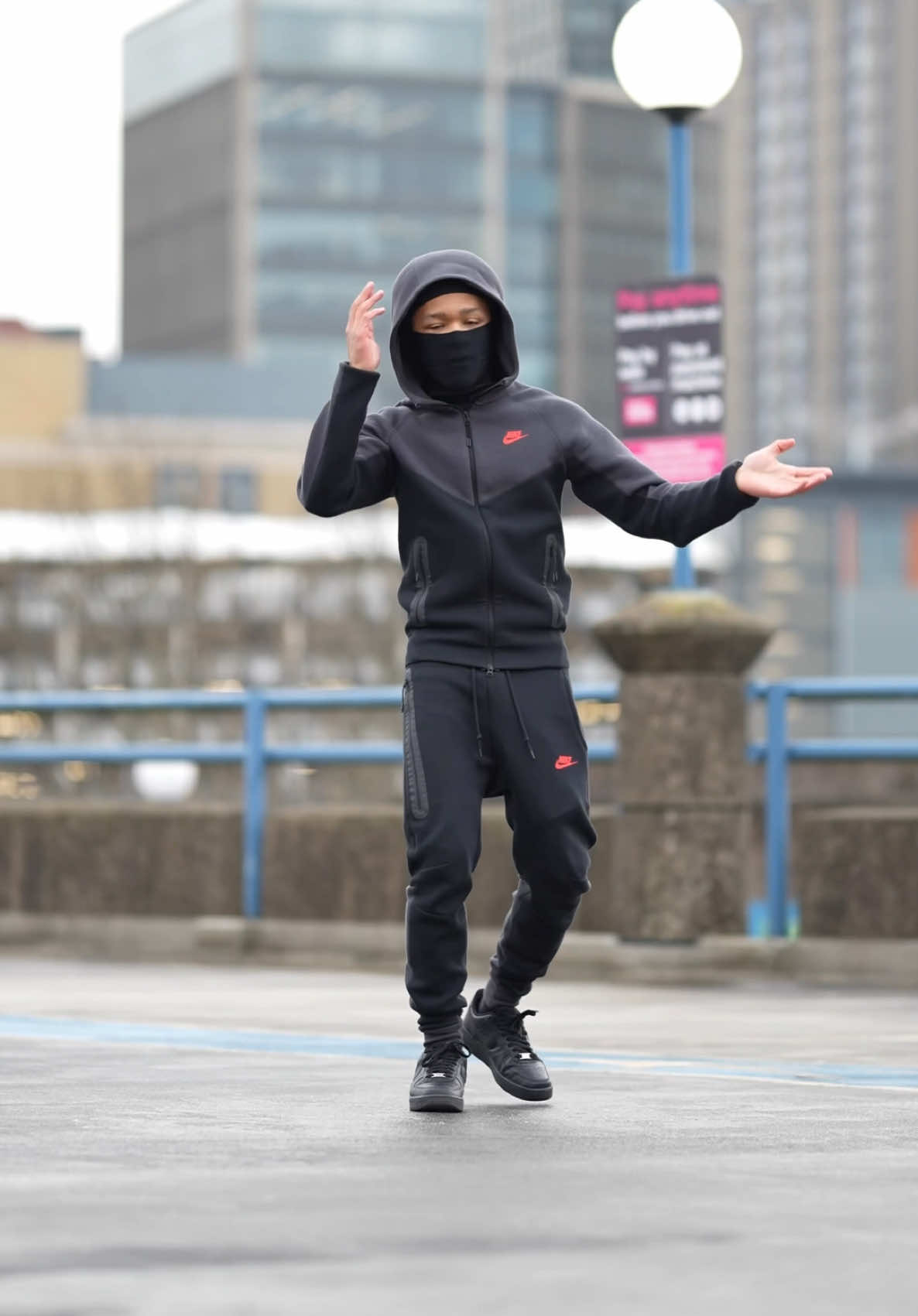 New me, switched it up 🎭 • dc: @★ 𝑅𝐸𝐿𝐿★ • #newjeans #jerseyremix #tiktokdances #dancetrends #viraldance #ukdancer  - New jeans jersey remix New jeans jersey remix slowed New jeans dance trend New jeans dance Jersey TikTok dances Jersey dance trends TikTok jersey TikTok jersey remix TikTok dances Trending TikTok dances New TikTok dances Viral TikTok dances 2025 TikTok dances TikTok dance tutorials Dance trends 2025 New dance challenges Best TikTok dances Easy TikTok dances Easy TikTok dance tutorial Tyranno dance Japanese Tyranno dance Ghetto dance