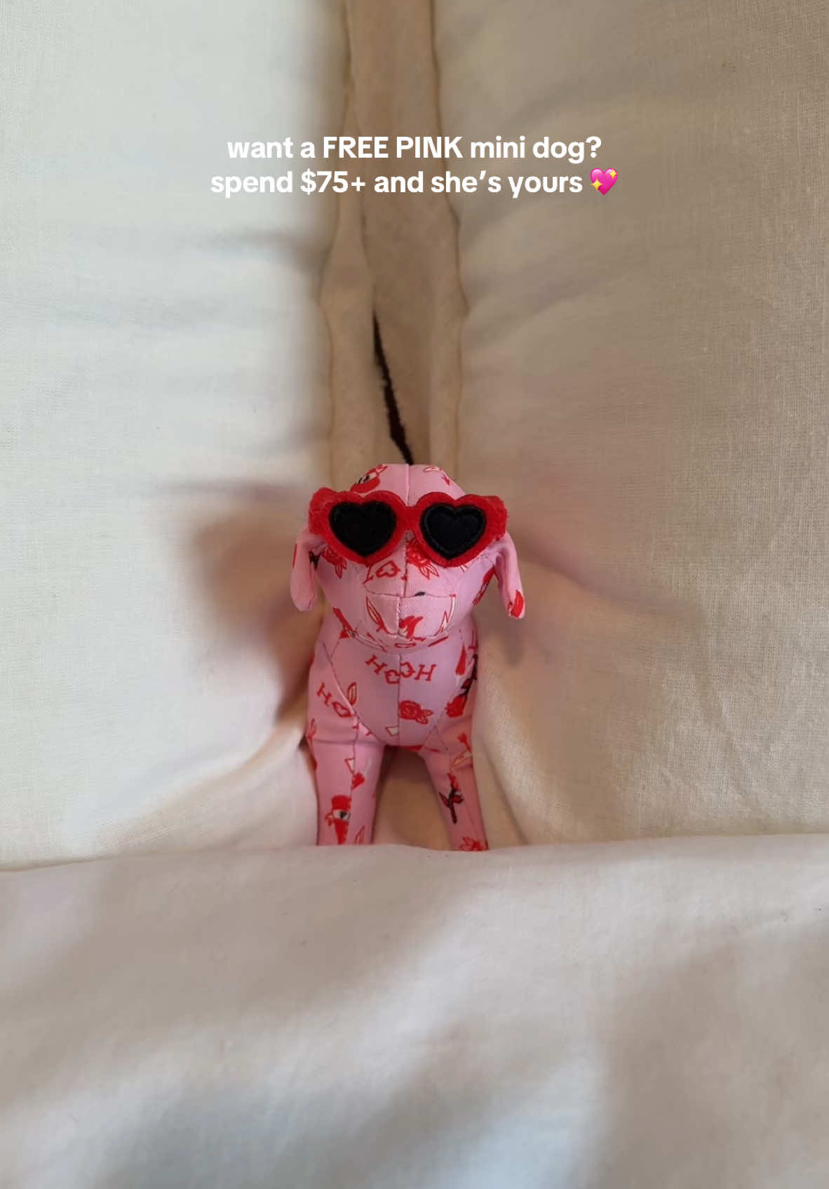 This little guy is patiently waiting to go home with you. Get a FREE V-Day Mini Dog when you spend $75+ starting 1/15. Set a reminder because they’re sure to get scooped up fast.   #minidog #vspink #valentine #ValentinesDay #shopping #free #vday #valentines 
