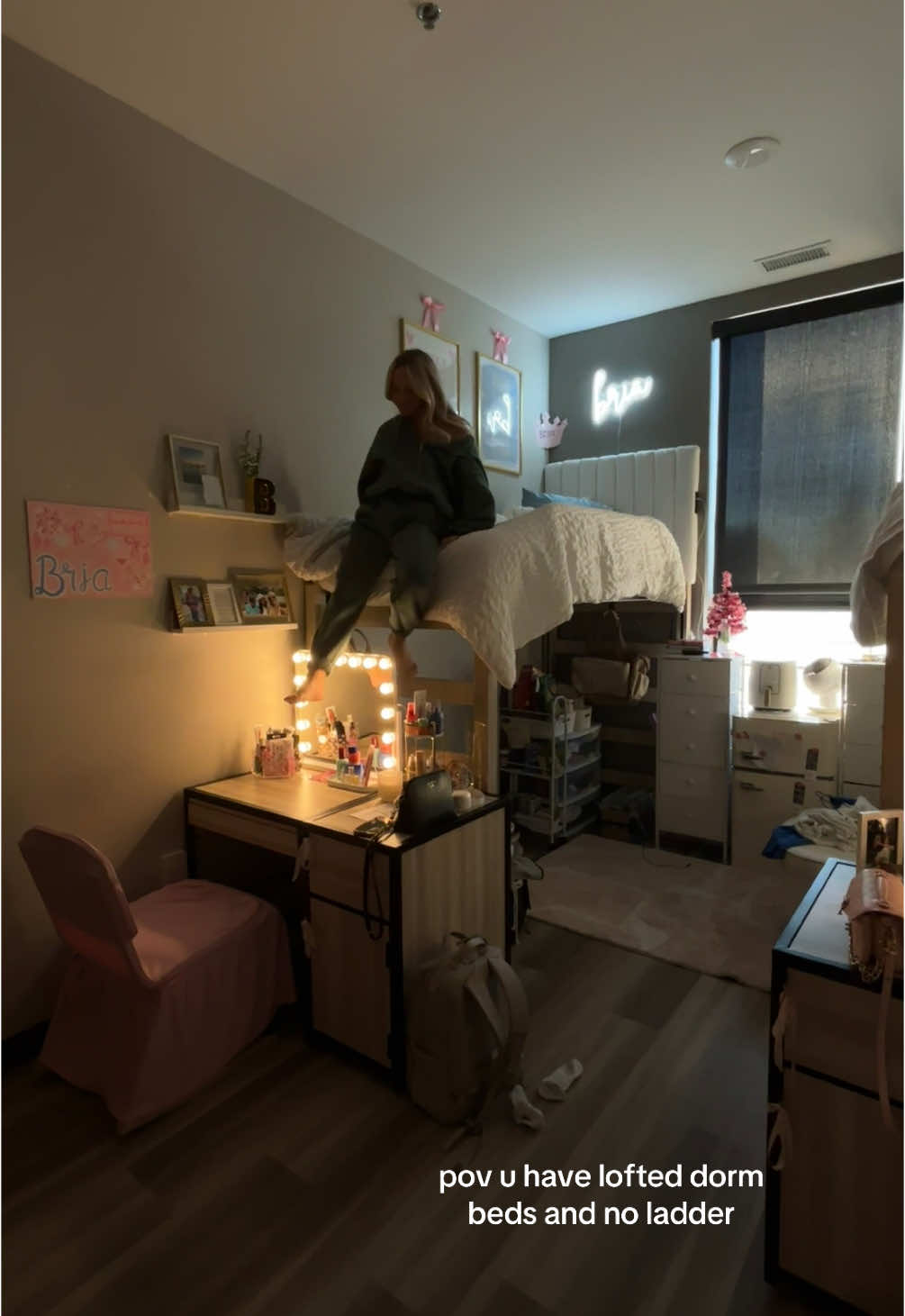 since everyone was so concerned about how she got in her bed! here you go! #fyp #trend #dorm #college #roomates #singingvideo 