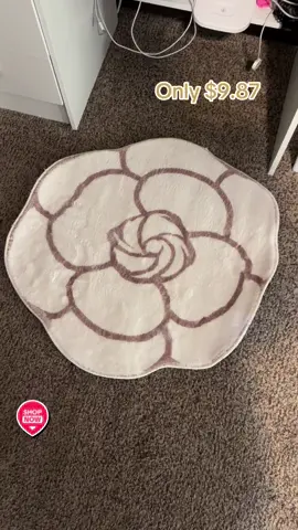 #arearug #homegoods #homegood #homegoodsfinds #tiktokshop #decorating #bedroommakeover #bedroomdesign #bedroomdecor #fyppppppppppppppppppppppp #fypppppppppppppp #fyppp #fypviralシ #viralvideo #friends #yesyoucan #beauitfulhome 