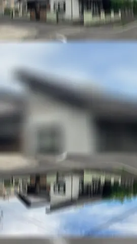 【平屋の空き家を空き家バンクに登録】 岐阜県各務原市の空き家を所有する方がご来社されて賃貸住宅にするためにリフォームをお願いしたいとのご相談があり、現地を確認しました。 また隣地に９０坪の空き地もあり草の管理等で苦労されているので、こちらも何とかしたいというご相談でした。 一般の賃貸住宅では広い駐車場は不要なので、立地も幹線道路沿いにあり店舗や事務所などの事業用だと駐車場ニーズも高くセットで賃貸することをご提案。 改修も店舗や事務所により２槽シンクが必要だったりトイレを２箇所付けたいとか、和室を洋室にされたいなど多様なニーズがあるために改修せずに現状で安くDIY可能で募集する事にしました。 その後、カフェや相談所、サンドイッチ店、フリースクールやデイサービス、訪問看護ステーションなどお問合せをいただき、ご検討をいただいていますが、早くお申し込みいただいた方から決めていきたいと思います。 - #平屋空き家 - #岐阜県各務原市 - #空き家バンク - #賃貸住宅 - #リフォーム - #空き地管理 - #駐車場ニーズ - #幹線道路沿い - #事業用賃貸 - #２槽シンク - #トイレ２箇所 - #和室改修 - #DIY - #カフェ - #相談所 - #フリースクール - #デイサービス - #訪問看護ステーション 。