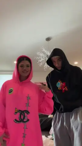 #nessaabarrett #nessabarrett #jadenhossler #jxdn #naden #fyp #fypシ #fypシ゚viral #fypage #fydongggggggg #viral #viralvideo #trending #foryou #foryoupage #recommendations 