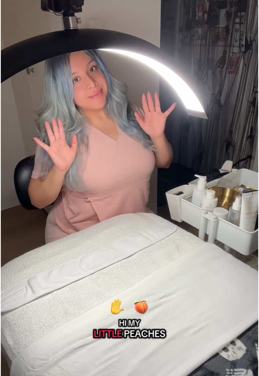 Here’s a quick walkthrough on what goes on during my most booked service, the Bespoke Korean Facial 🌱  I always recommend this treatment for first time clients or anyone needed a reset for their skin. This service is fully customized to your specific skin type and needs. You can book yours via link in my bio 💫 *Second cleanse, extractions, and extended facial massage not shown* . . . . #kbeauty #nycesthetician #beauty #wellness #nyc #skincare #nycrecs #esthetician #estheticianlife #koreanskincare 