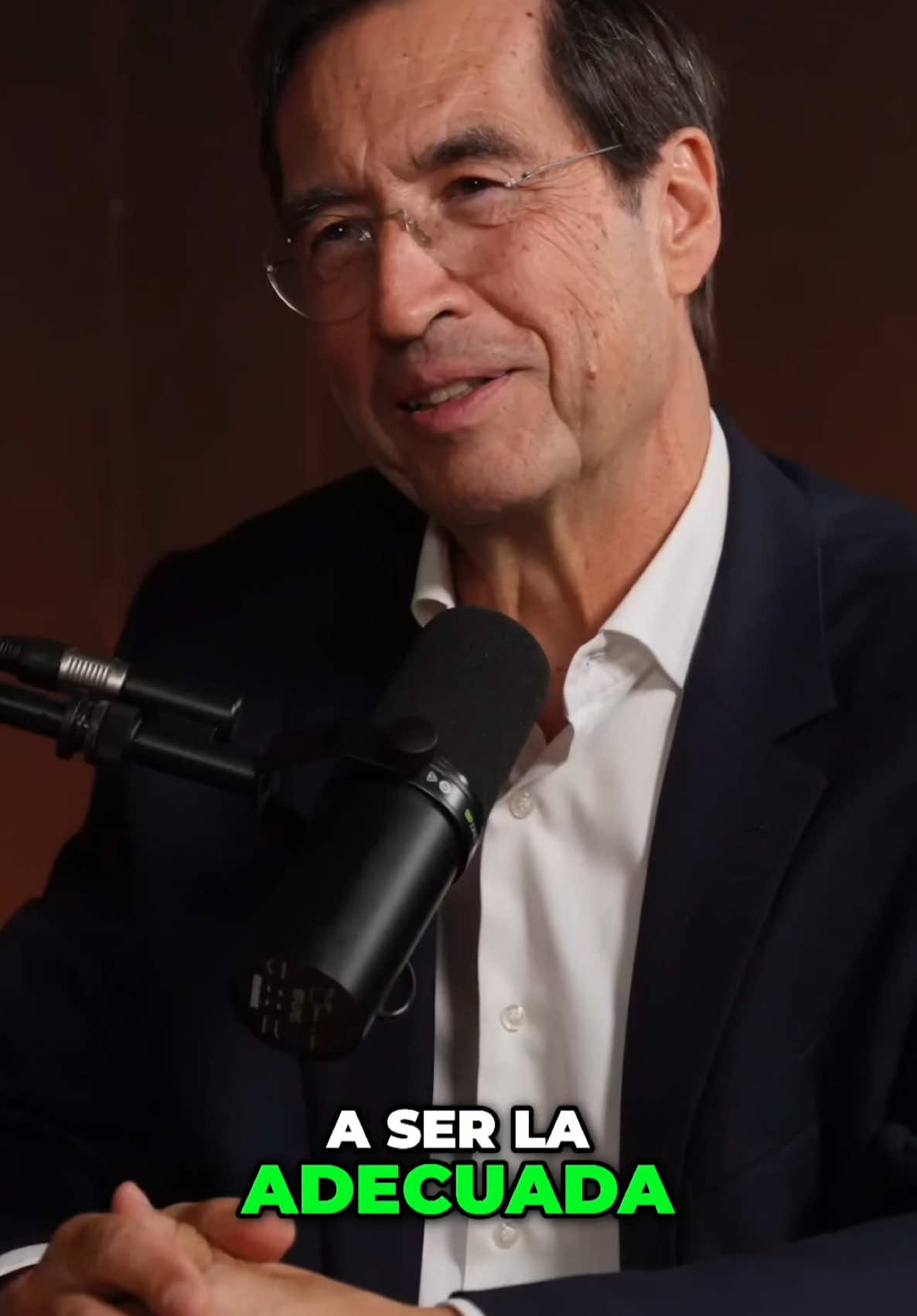 Las decisiones no se toman en una burbuja. Siempre afectan a alguien más. Si solo piensas en lo que te conviene a ti y no en el impacto que tendrá en los demás, es muy probable que esa decisión no sea la correcta. La verdadera inteligencia emocional no es solo elegir lo mejor para uno mismo, sino considerar cómo nuestras elecciones repercuten en quienes nos rodean. @marioalonsopuig #Decisiones #Conciencia #Empatía #bencomohypnosis