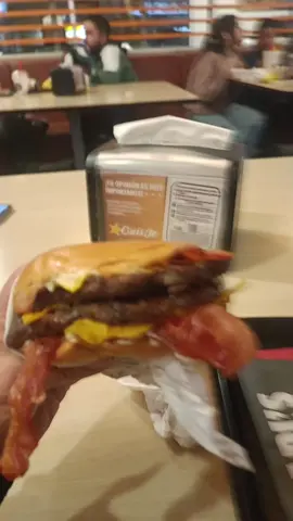 #dondeestalachiquilladelafoto  #usarfiltro  #carlsjr 