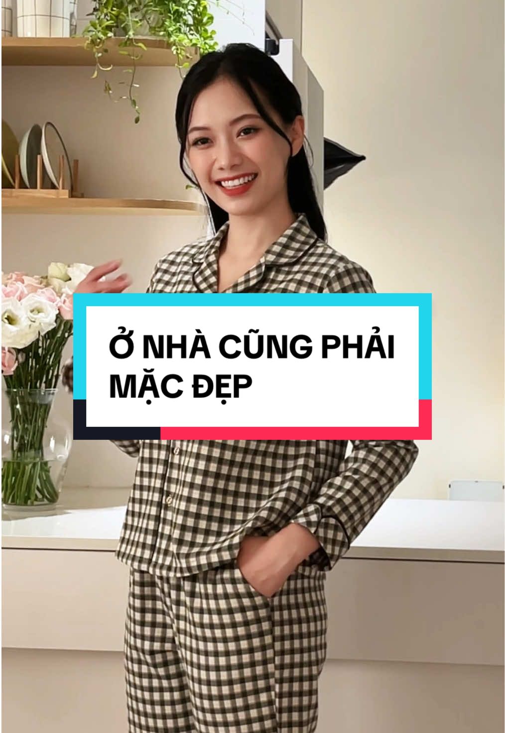 Nghe nói Tết năm nay được nghỉ hẳn 9 ngày hả mấy bà? #thoitranggiadinhvt #dobomacnha #thoitrangmacnha #videohangthoitrang 