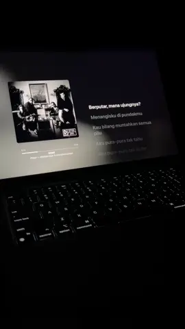 #audio #lyrics #lyricsvideo #music #applemusic #dalamhening #feast #baskara #baskaraputra #baskarafeast #membangundanmenghancurkan #arteri #arterifeast 