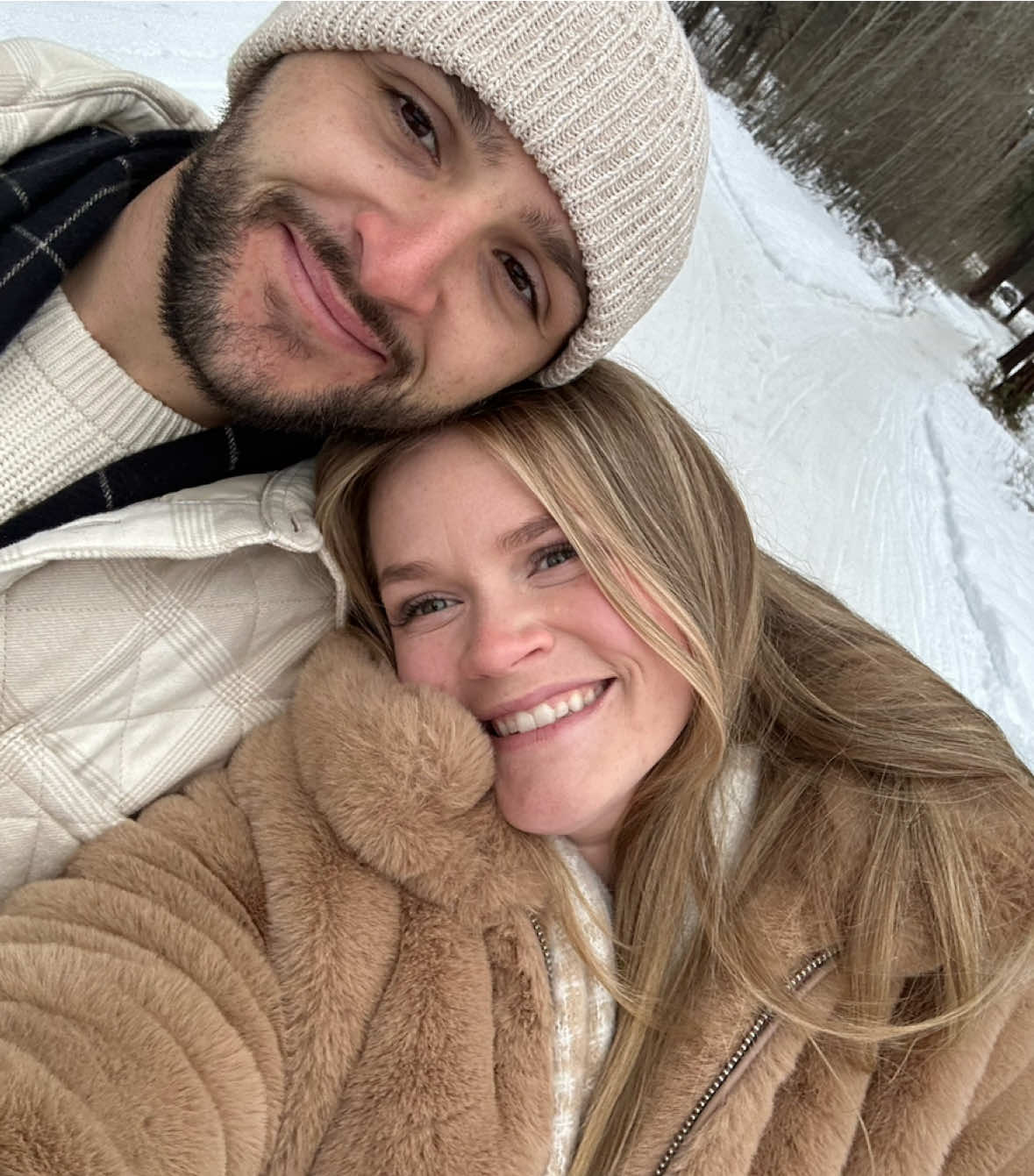 Sleigh ride in our winter wonderland ❤️ #leavenworthsleighrides #honeymoon #sleighride #leavenworth 