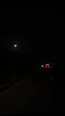 Noche mágica ✨  #guatemala #viajes #viral #🛣️ #fypシ゚ #santabarbara #Mazatenango #carretera 